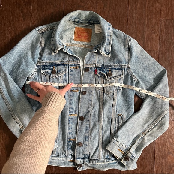 Levi’s Denim jean jacket in size XS - Picture 6 of 6